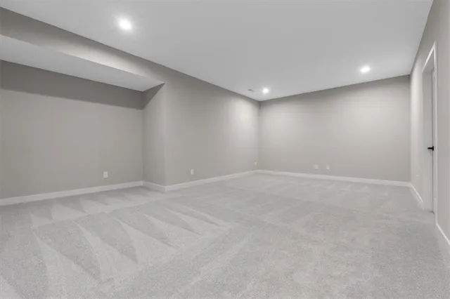 $499,900 | 25026 West 94th Terrace, Lenexa, KS 66227