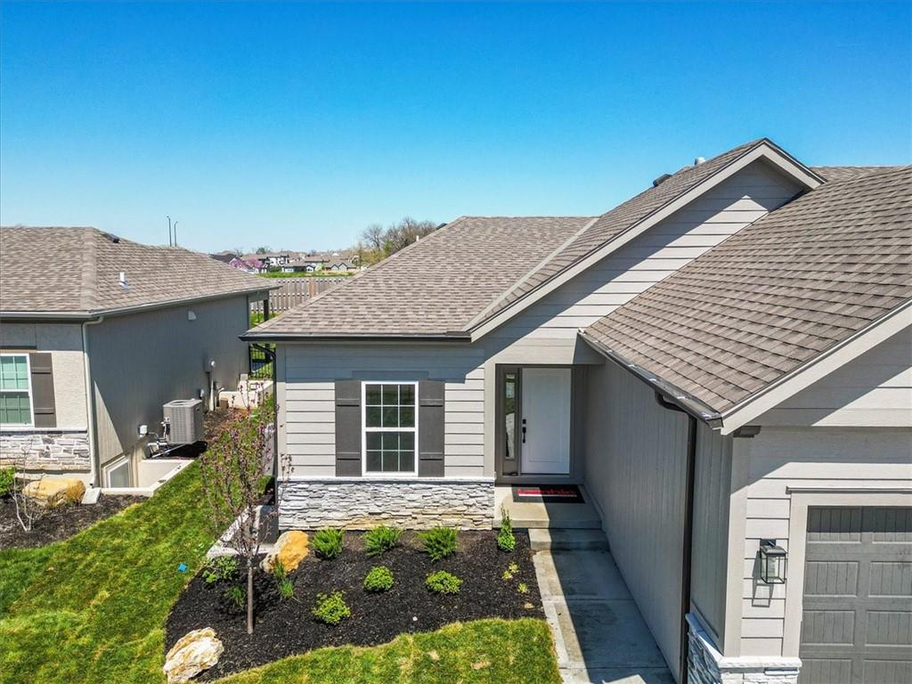 25026 West 94th Terrace Lenexa, KS 66227 - Photo 30 of 42