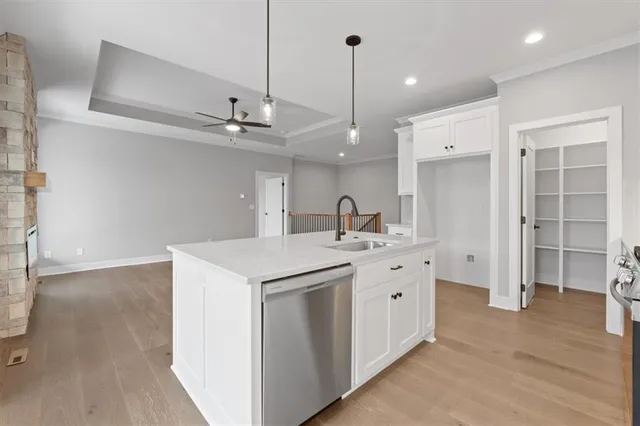 $499,900 | 25026 West 94th Terrace, Lenexa, KS 66227