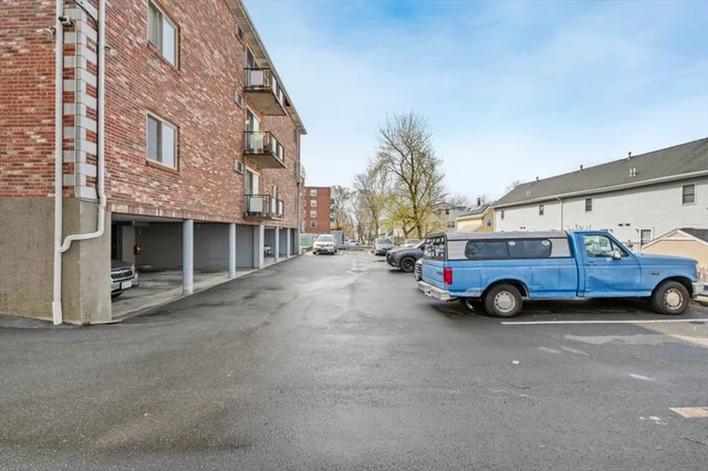 $2,200 | 288 Main Street, Unit 100, Melrose, MA 02176