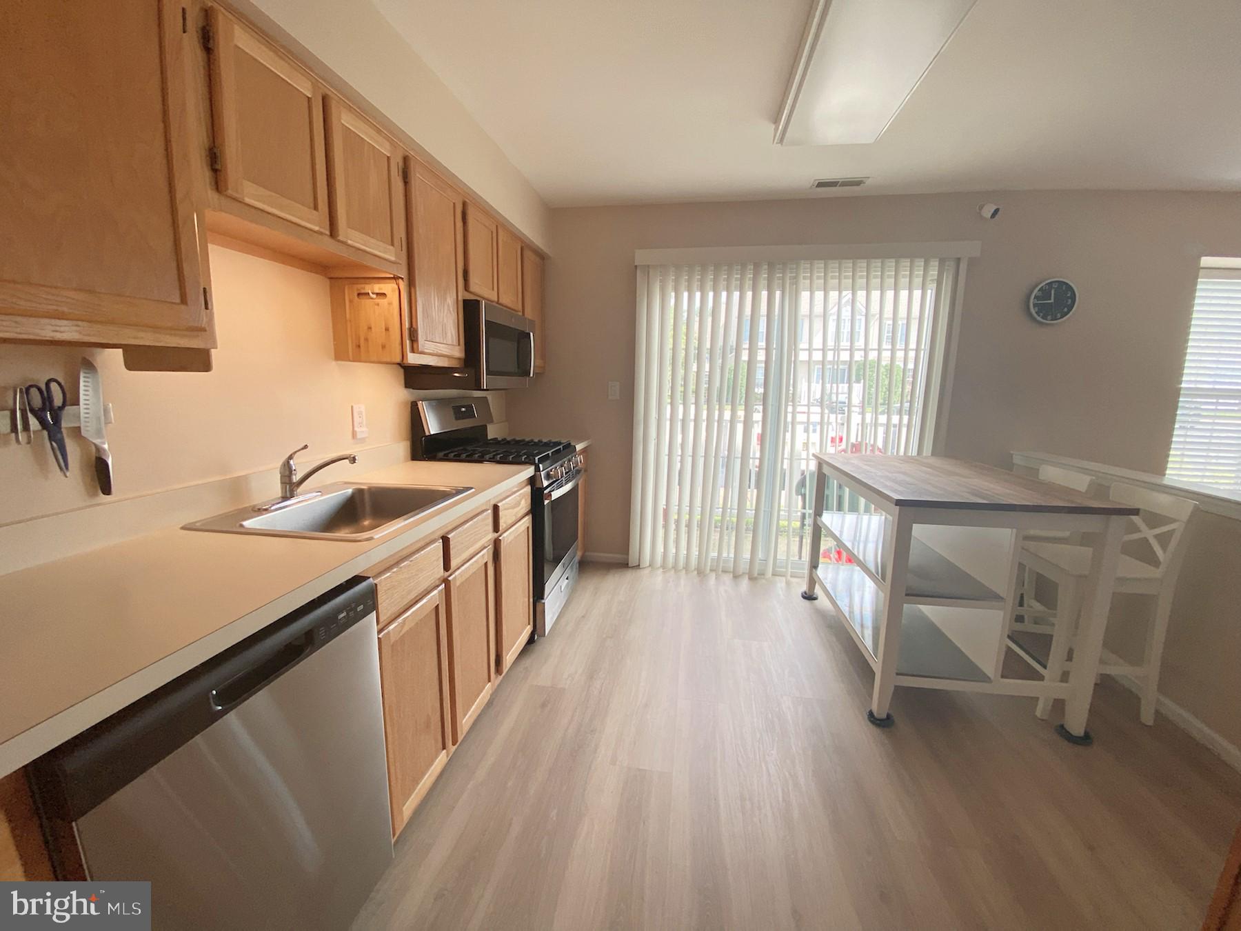 2401 Stokes Road Mount Laurel, NJ 08054 - Photo 6 of 18 Kitchen