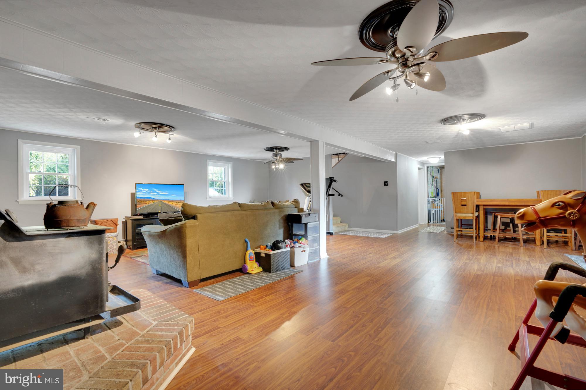 18162 Ridge Meadow Road Stewartstown, PA 17363 - Photo 10 of 35 Gallery Image 10