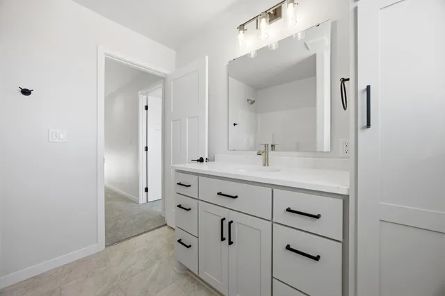 $699,900 | 7448 16th Street South, Fargo, ND 58104