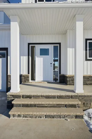 $699,900 | 7448 16th Street South, Fargo, ND 58104