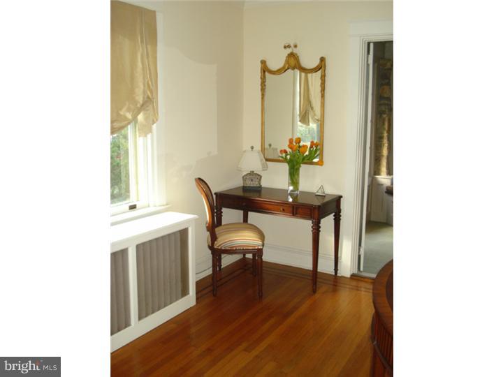 334 Station Road Wynnewood, PA 19096 - Photo 6 of 19 Living Room