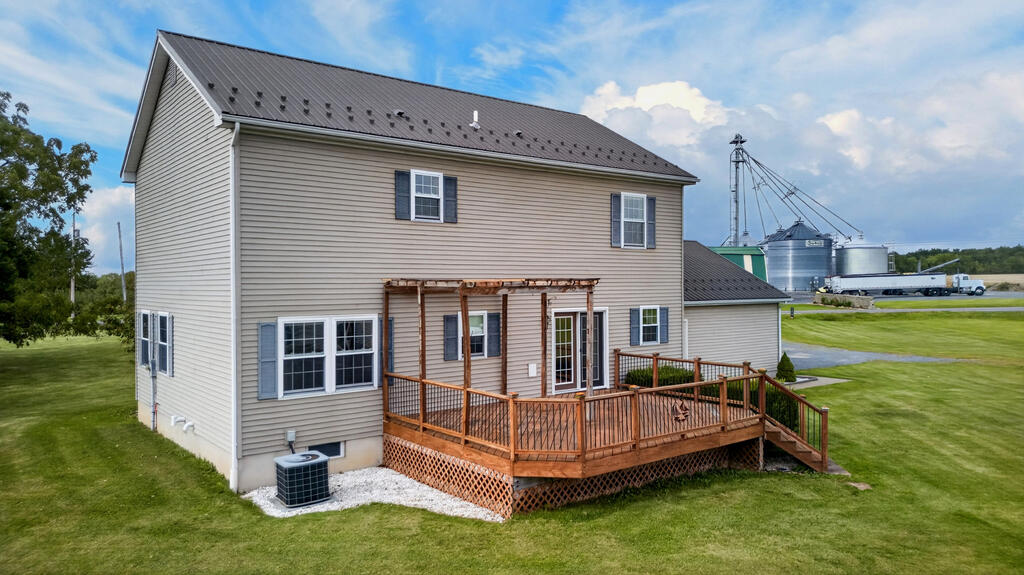 660 Yale Farm Road Romulus, NY 14541 - Photo 9 of 59 Gallery Image 9
