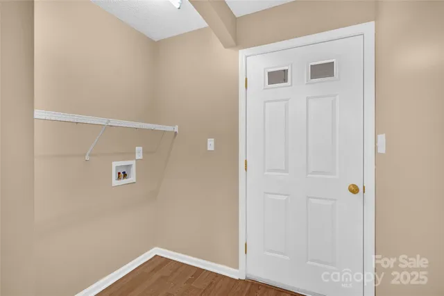 $260,000 | 144 Fairway Drive, Conover, NC 28613