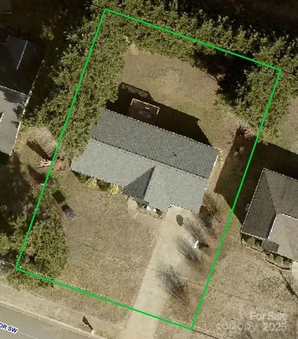 $260,000 | 144 Fairway Drive, Conover, NC 28613