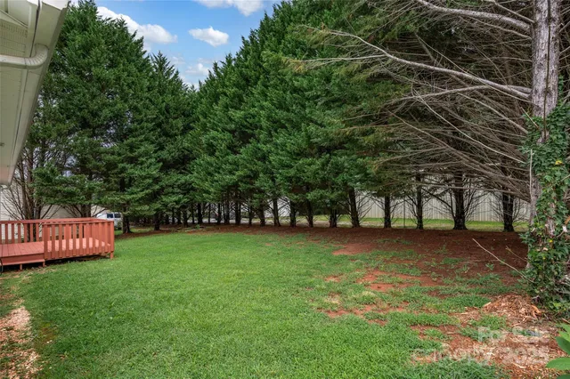 $260,000 | 144 Fairway Drive, Conover, NC 28613