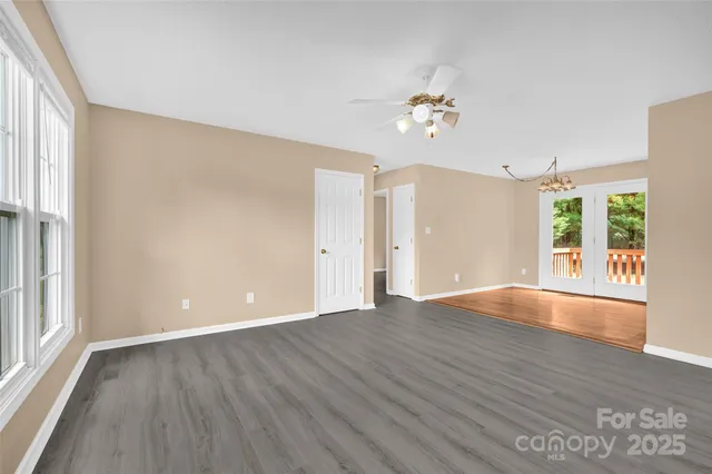 $260,000 | 144 Fairway Drive, Conover, NC 28613