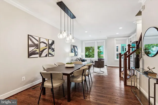 $4,295 | 2988 Stella Blue Lane, Fairfax, VA 22031