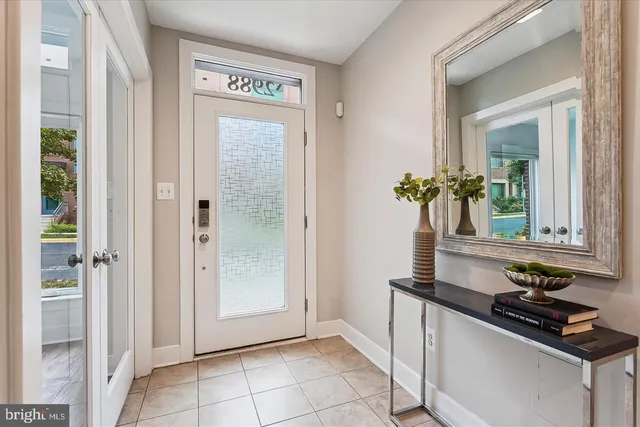 $4,295 | 2988 Stella Blue Lane, Fairfax, VA 22031