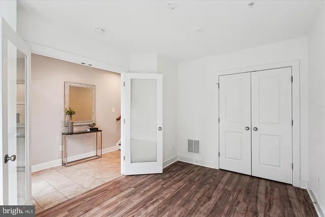 $4,295 | 2988 Stella Blue Lane, Fairfax, VA 22031