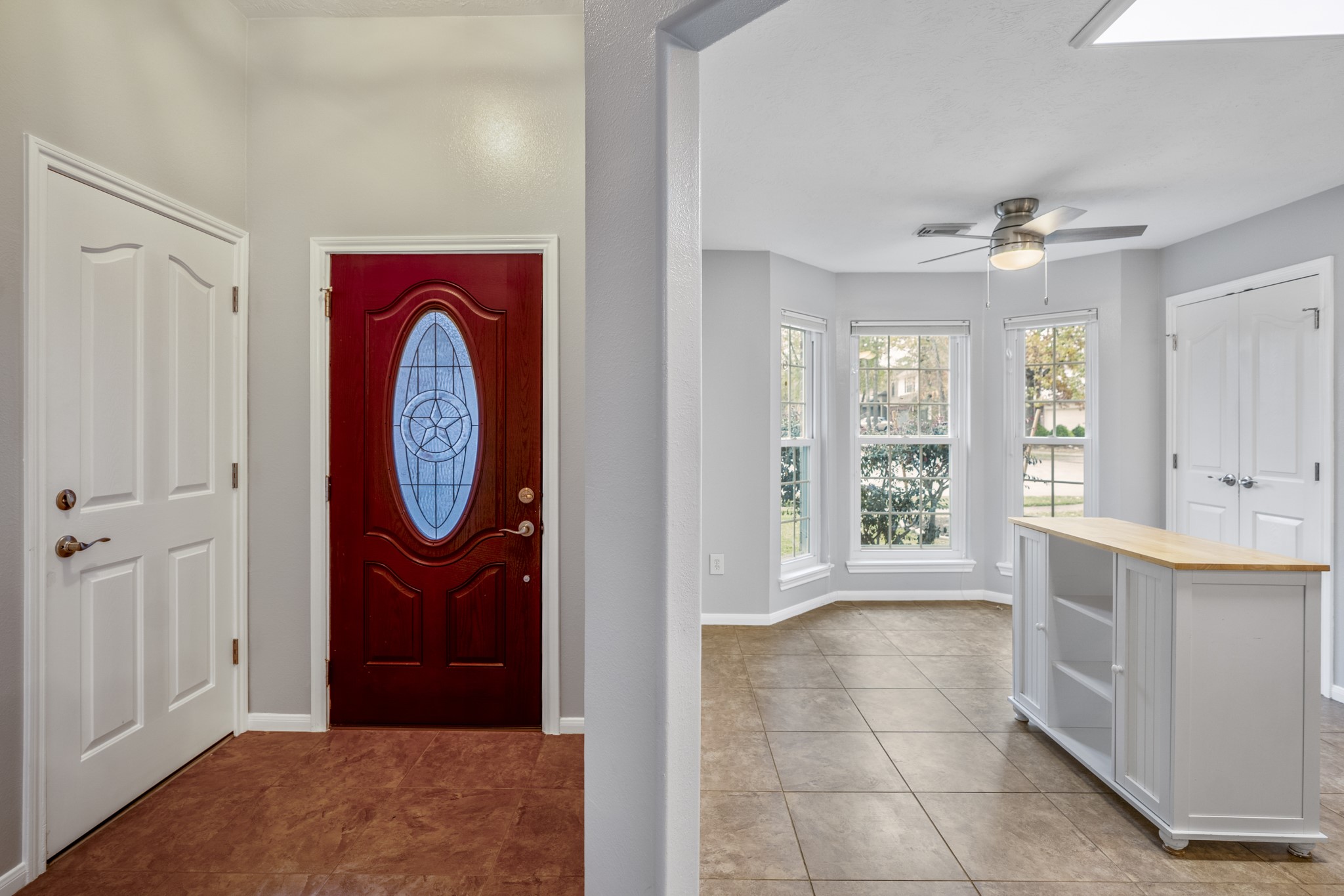 2923 Goldspring Lane Spring, TX 77373 - Photo 5 of 43