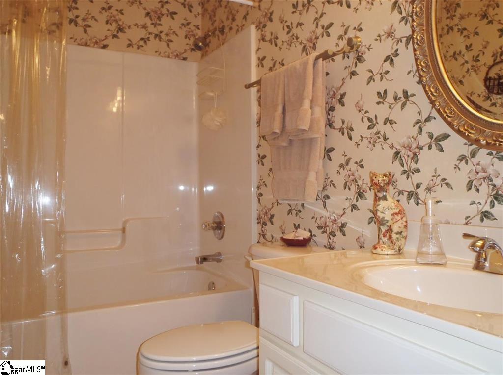 153 Choestoea Road Westminster, SC 29693 - Photo 19 of 36 Gallery Image 19