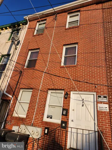 $1,100 | 412 North Spruce Street, Unit 3, Wilmington, DE 19801
