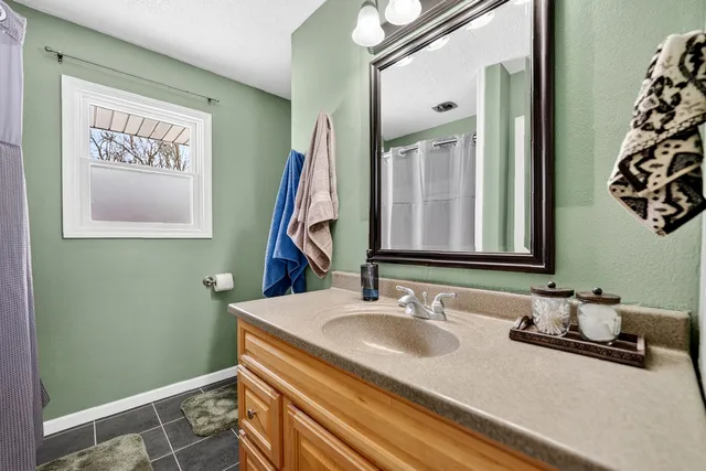 $319,000 | 5567 North Blackwood Road, Davis Junction, IL 61020