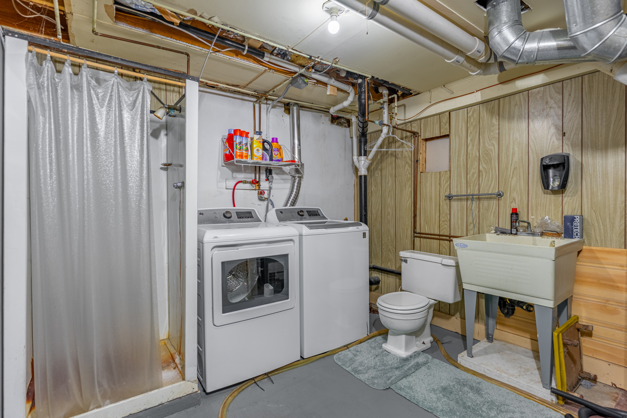 5567 North Blackwood Road Davis Junction, IL 61020 - Photo 28 of 40