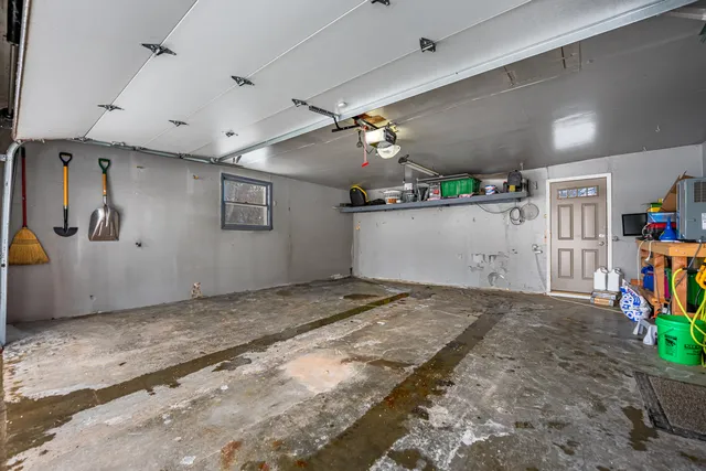 $319,000 | 5567 North Blackwood Road, Davis Junction, IL 61020