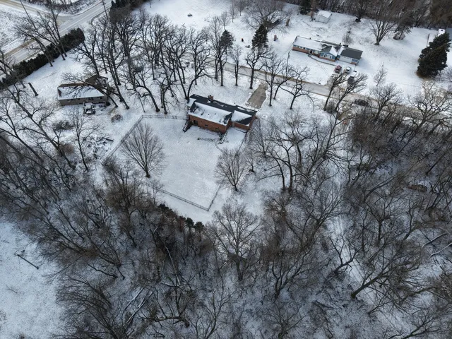 $319,000 | 5567 North Blackwood Road, Davis Junction, IL 61020