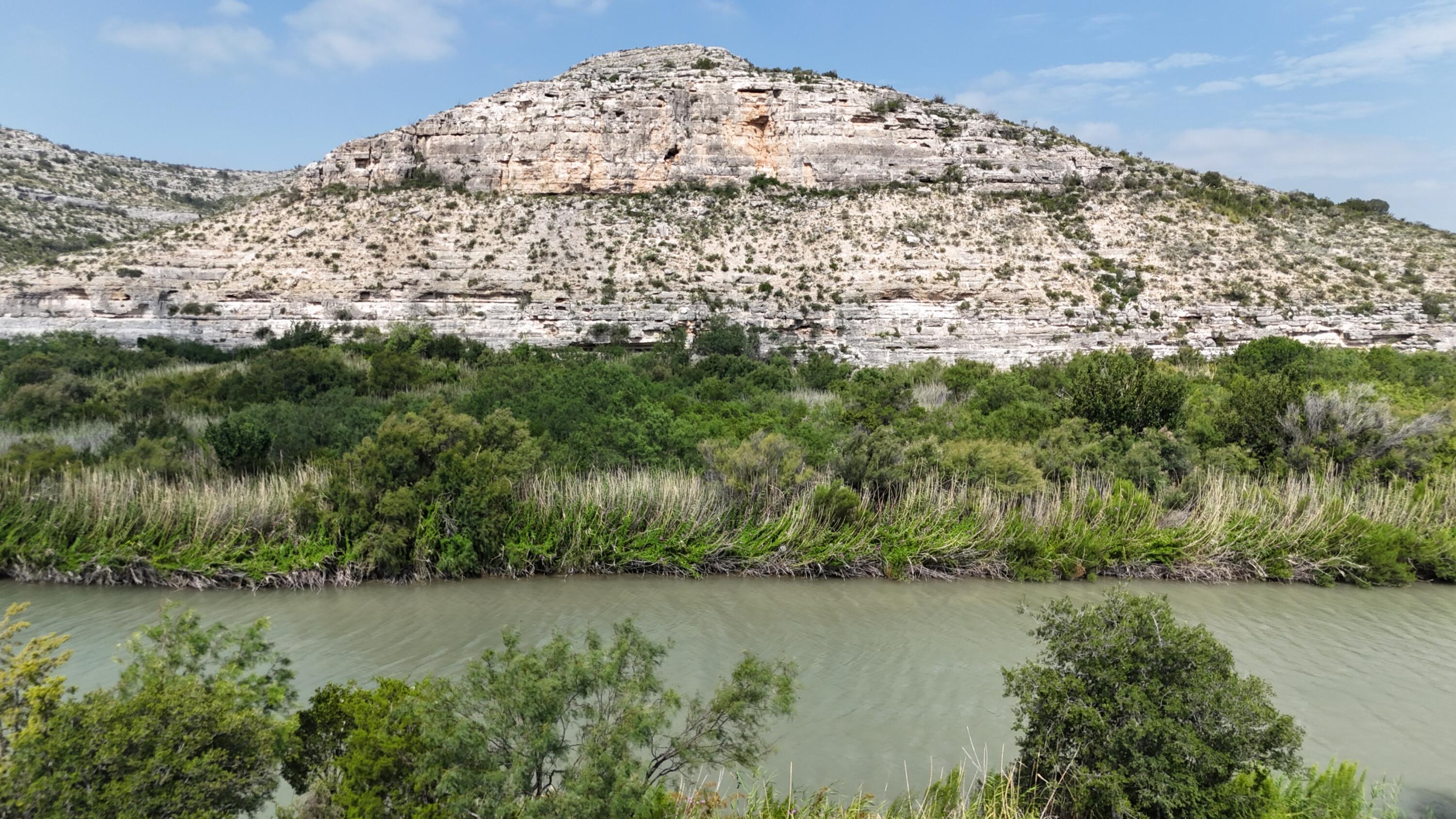25475 Rr 2083 Ozona, TX 76943 - Photo 2 of 40 2Pandale