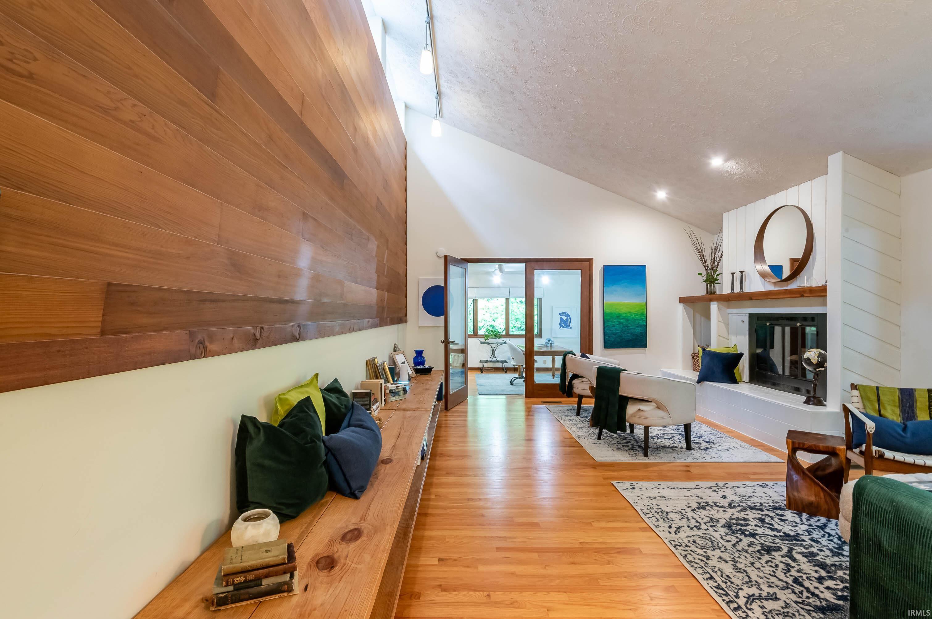 5451 East James Road Bloomington, IN 47408 - Photo 18 of 36 Gallery Image 18