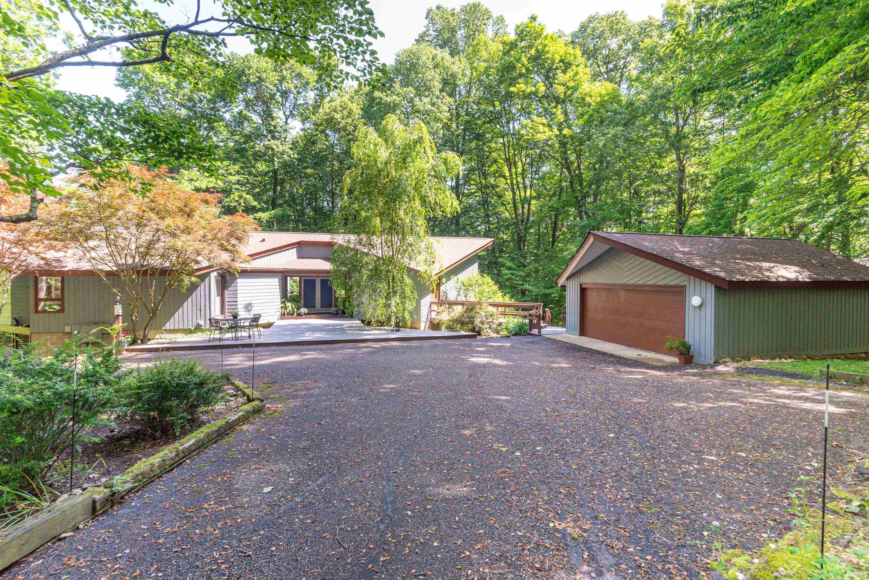 5451 East James Road Bloomington, IN 47408 - Photo 2 of 36 Gallery Image 2