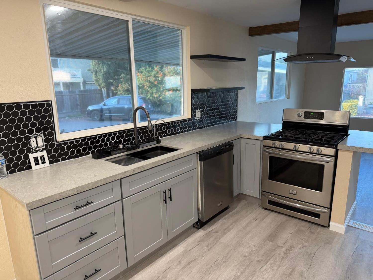 2845 East Hatch Road, Unit 104 Ceres, CA 95351 - Photo 1 of 8