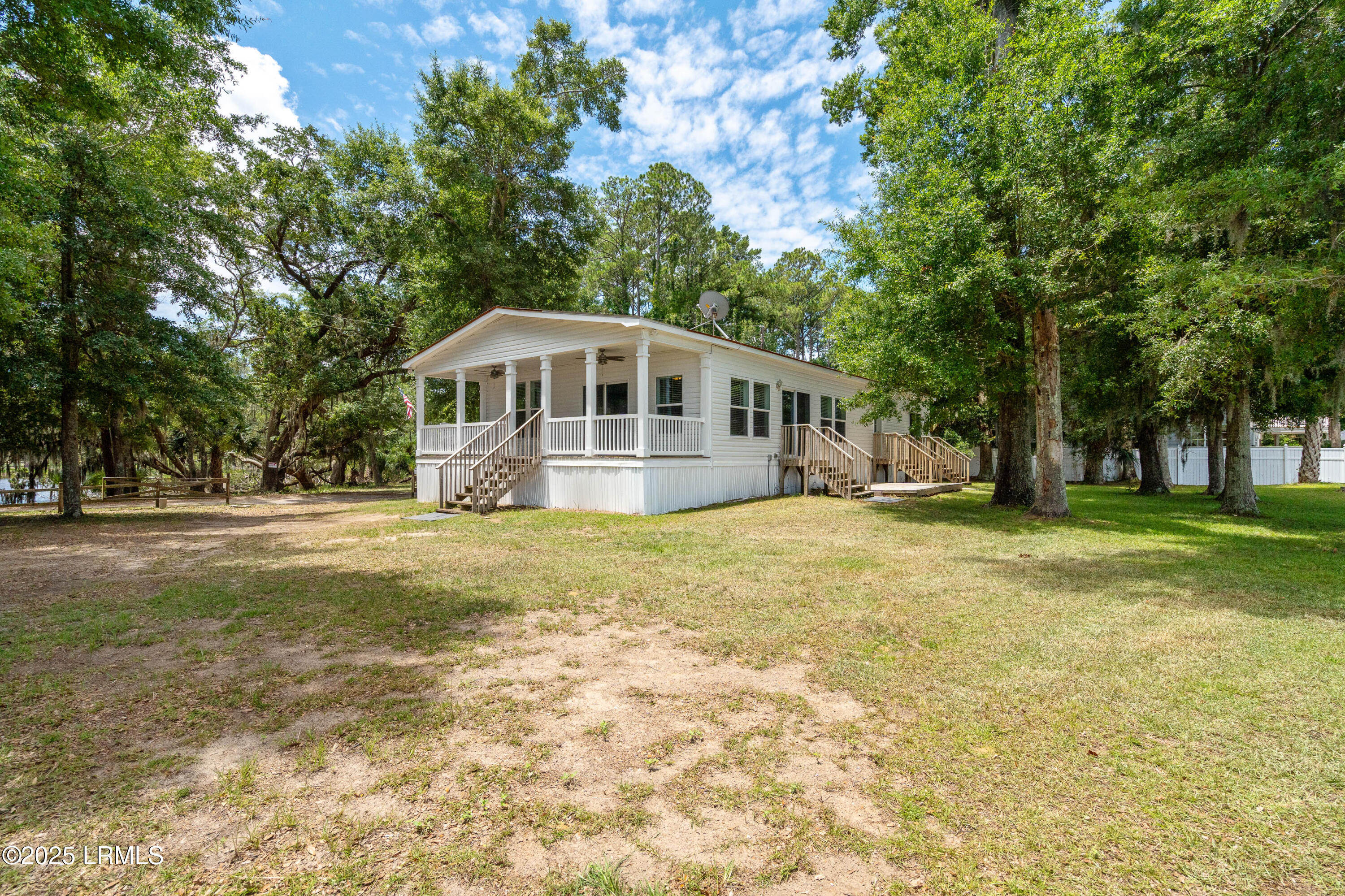 749 Eddings Point Road St. Helena Island, SC 29920 - Photo 29 of 95 Eddings Pt -53