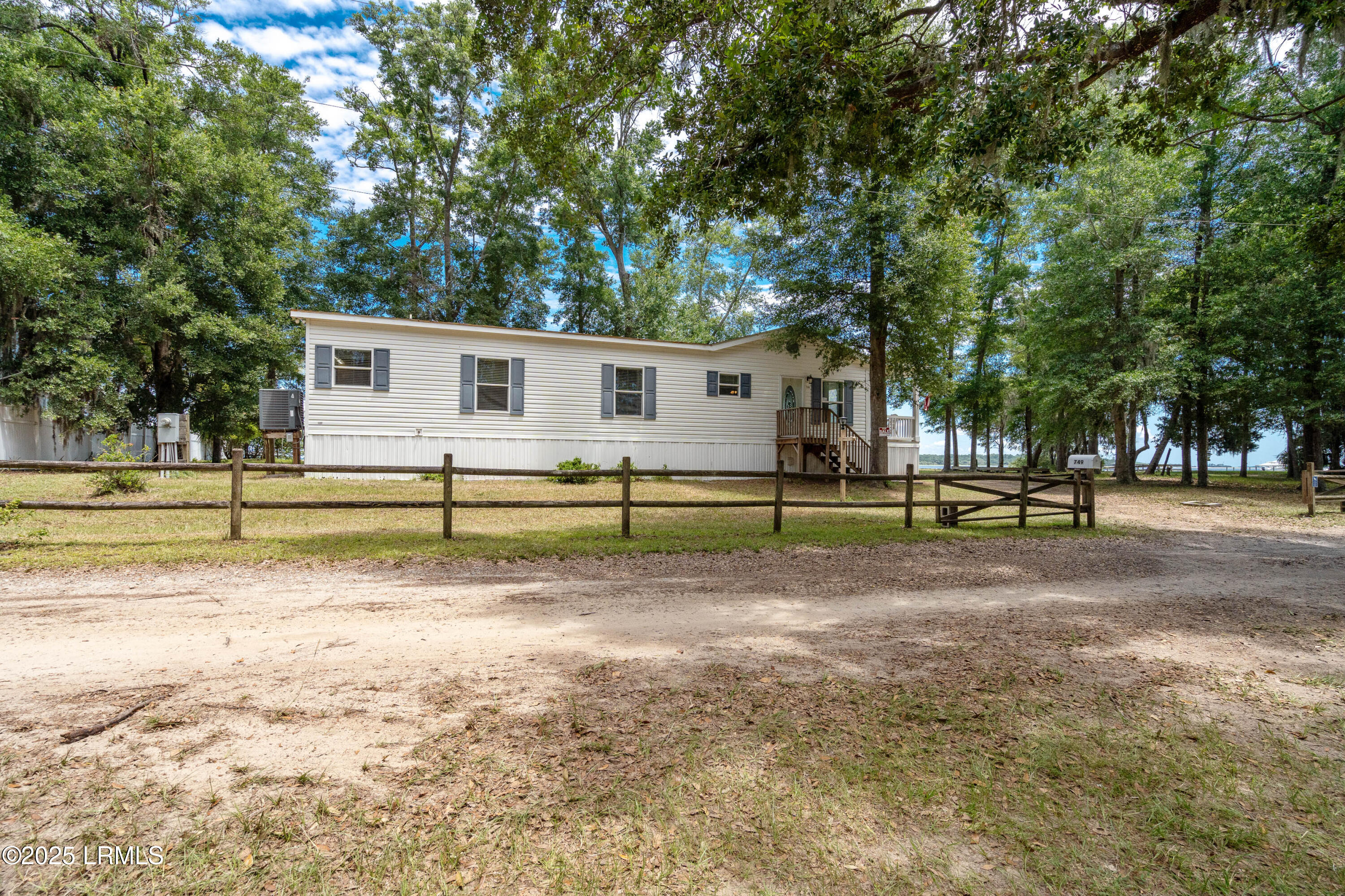 749 Eddings Point Road St. Helena Island, SC 29920 - Photo 93 of 95 Eddings Pt -43