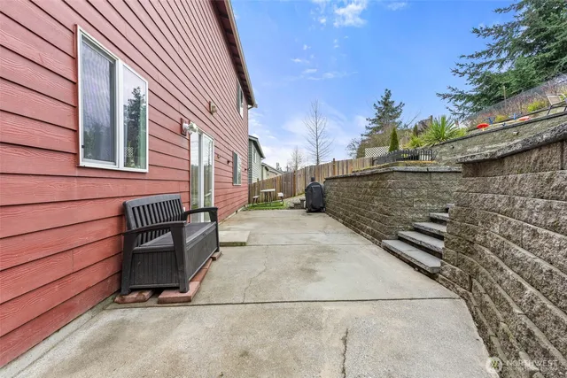 $594,950 | 2106 187th St Court East, Spanaway, WA 98387