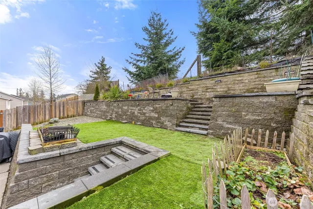 $594,950 | 2106 187th St Court East, Spanaway, WA 98387