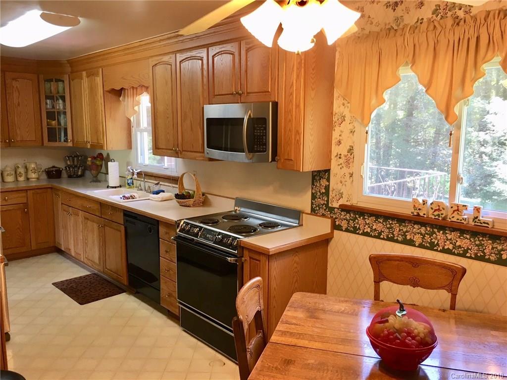 44 Allison Road Brevard, NC 28712 - Photo 8 of 28 Gallery Image 8