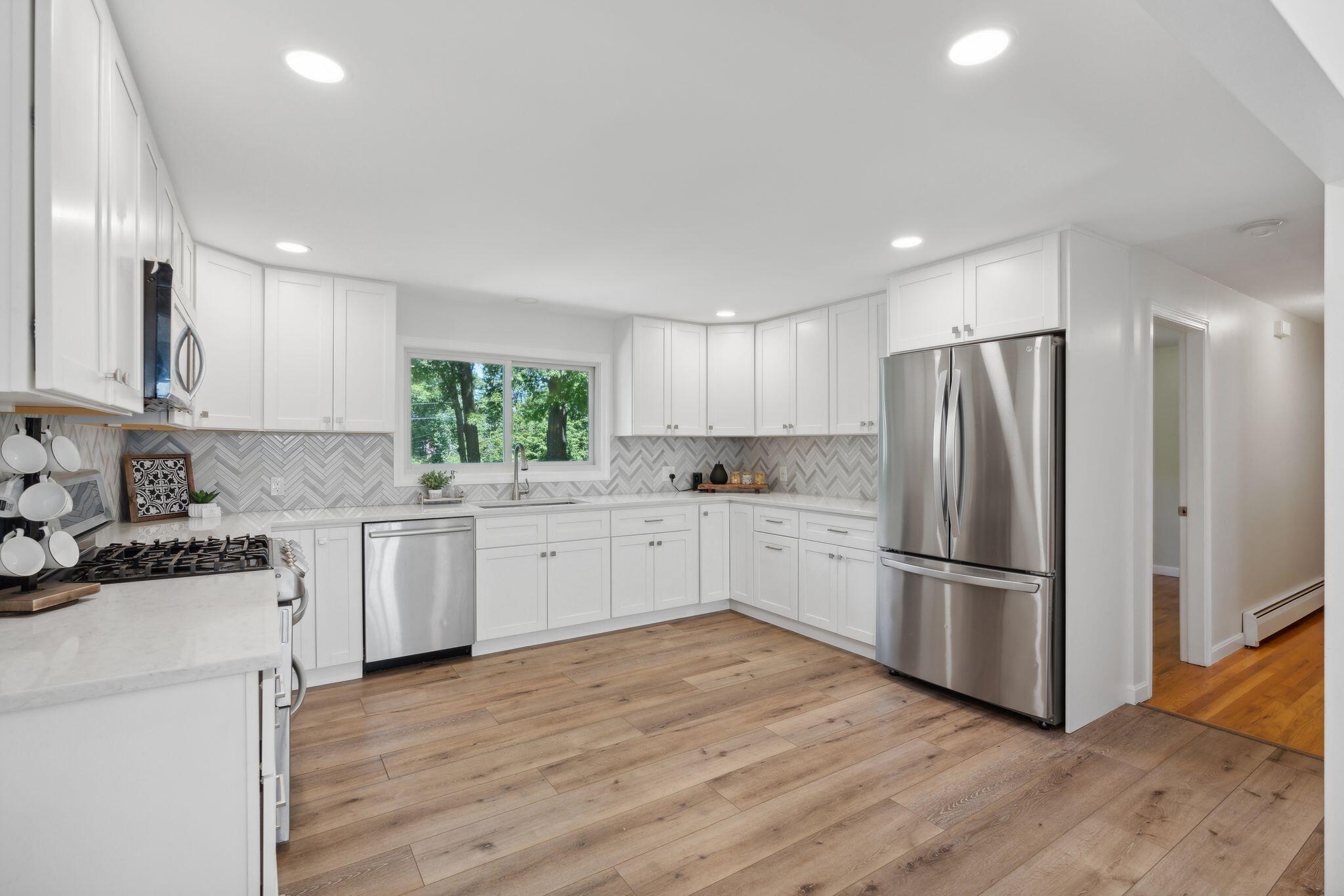 197 Payne Road Scarborough, ME 04074 - Photo 11 of 42 197 Payne Road_Tru Brit_Keller Williams