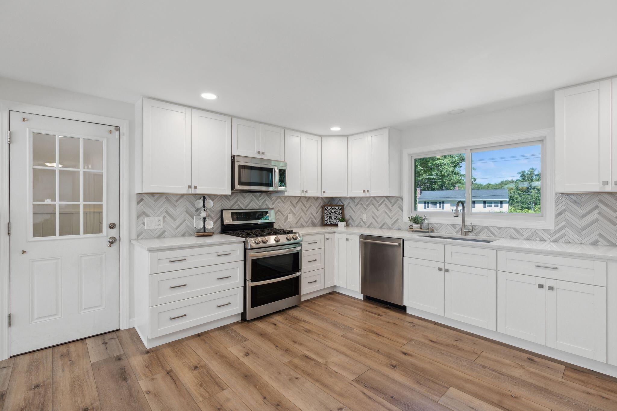 197 Payne Road Scarborough, ME 04074 - Photo 13 of 42 197 Payne Road_Tru Brit_Keller Williams