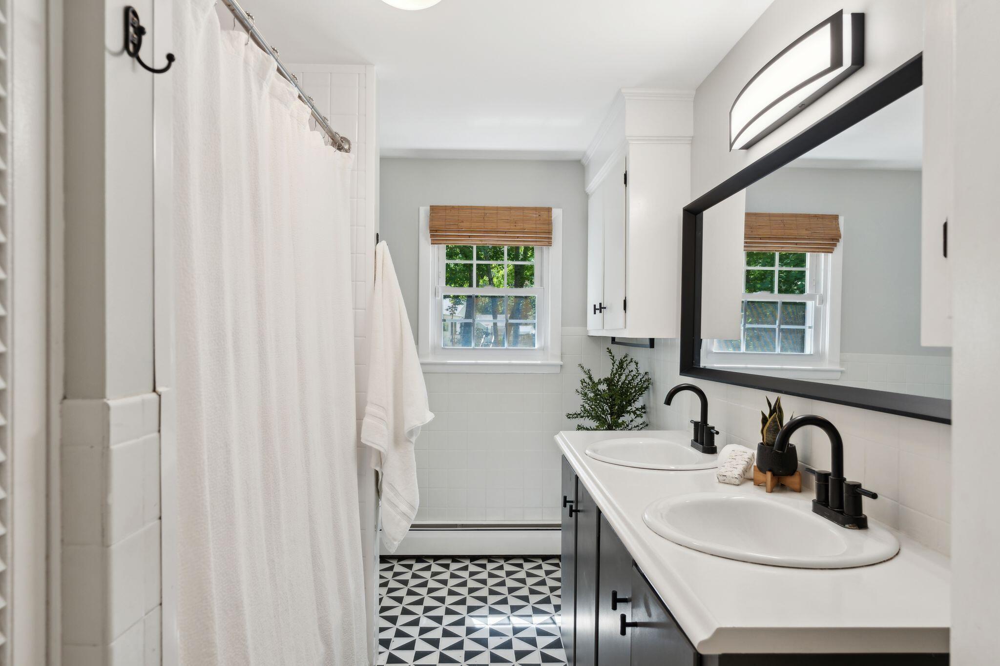 197 Payne Road Scarborough, ME 04074 - Photo 21 of 42 197 Payne Road_Tru Brit_Keller Williams