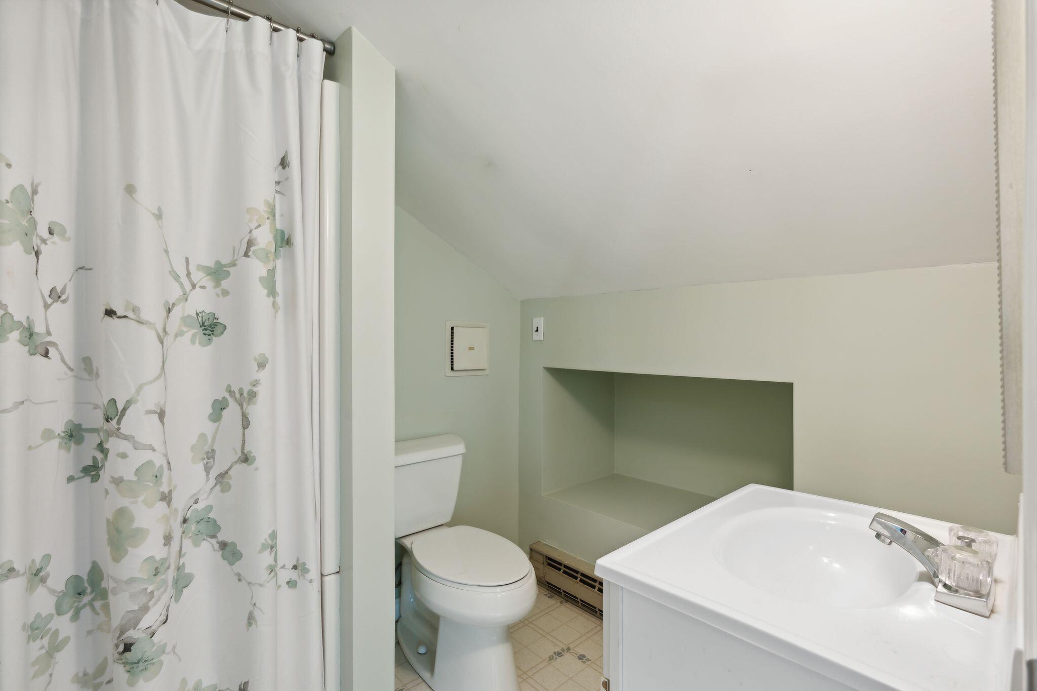 197 Payne Road Scarborough, ME 04074 - Photo 32 of 42 197 Payne Road_Tru Brit_Keller Williams