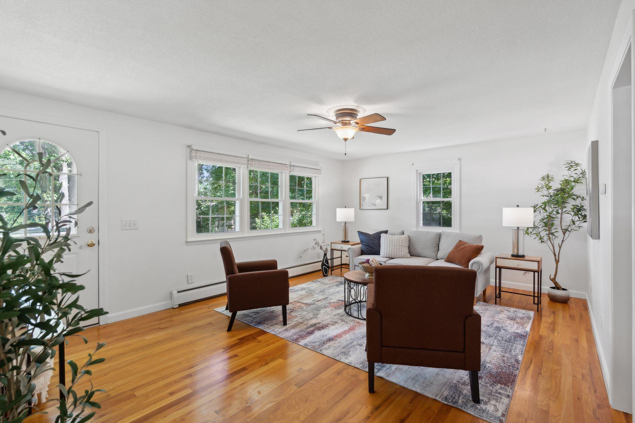 197 Payne Road Scarborough, ME 04074 - Photo 9 of 42 197 Payne Road_Tru Brit_Keller Williams