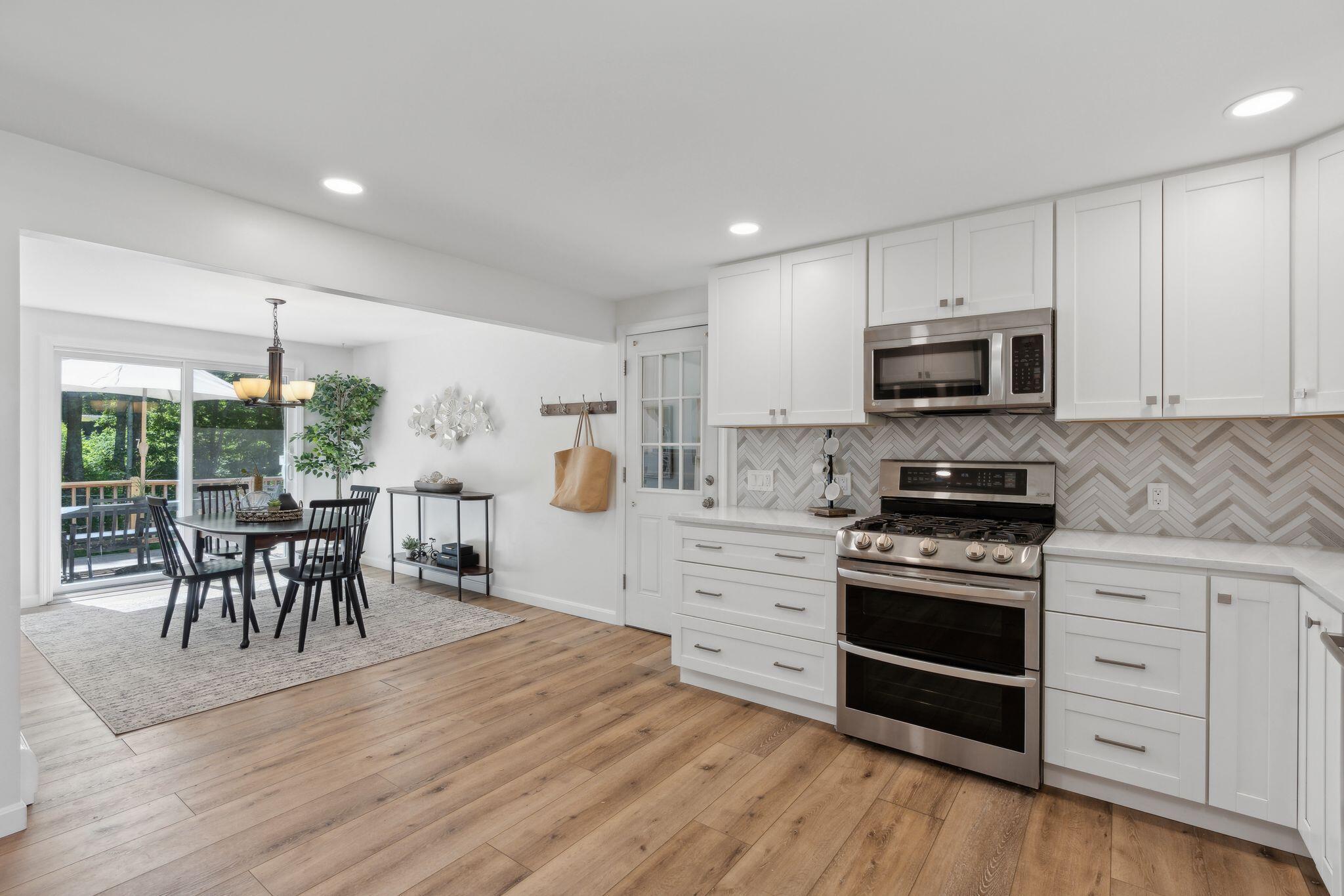197 Payne Road Scarborough, ME 04074 - Photo 10 of 42 197 Payne Road_Tru Brit_Keller Williams