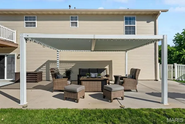 $329,900 | 821 Chesapeake Jct Lane, O'Fallon, IL 62269