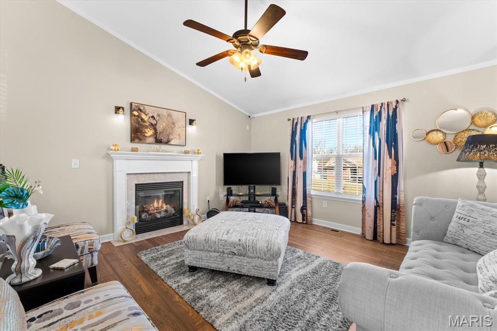821 Chesapeake Jct Lane O'Fallon, IL 62269 - Photo 10 of 57