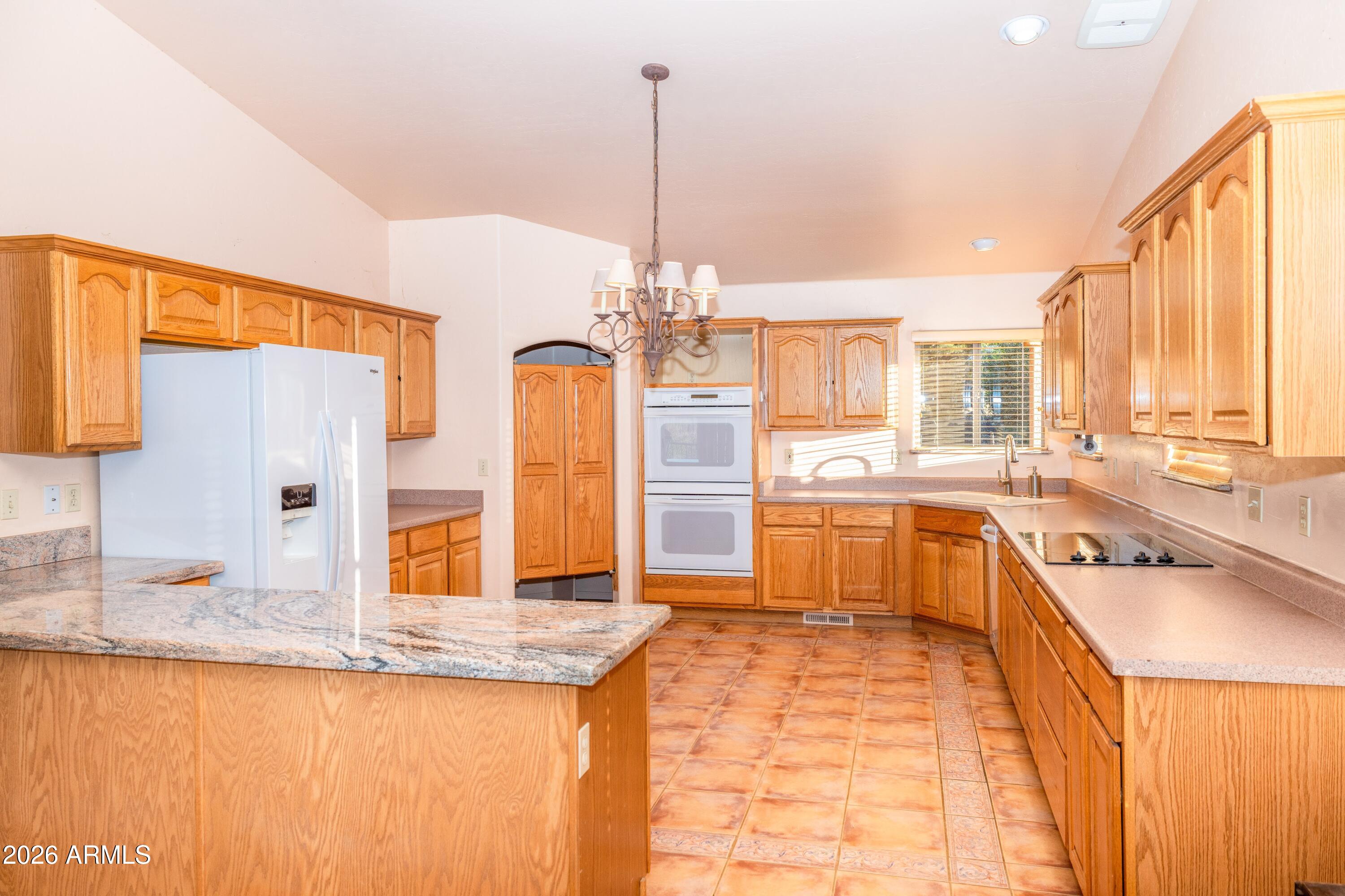 14350 East Meadow Ranch Place Dewey, AZ 86327 - Photo 16 of 54 a very nice looking kitchen with a large window