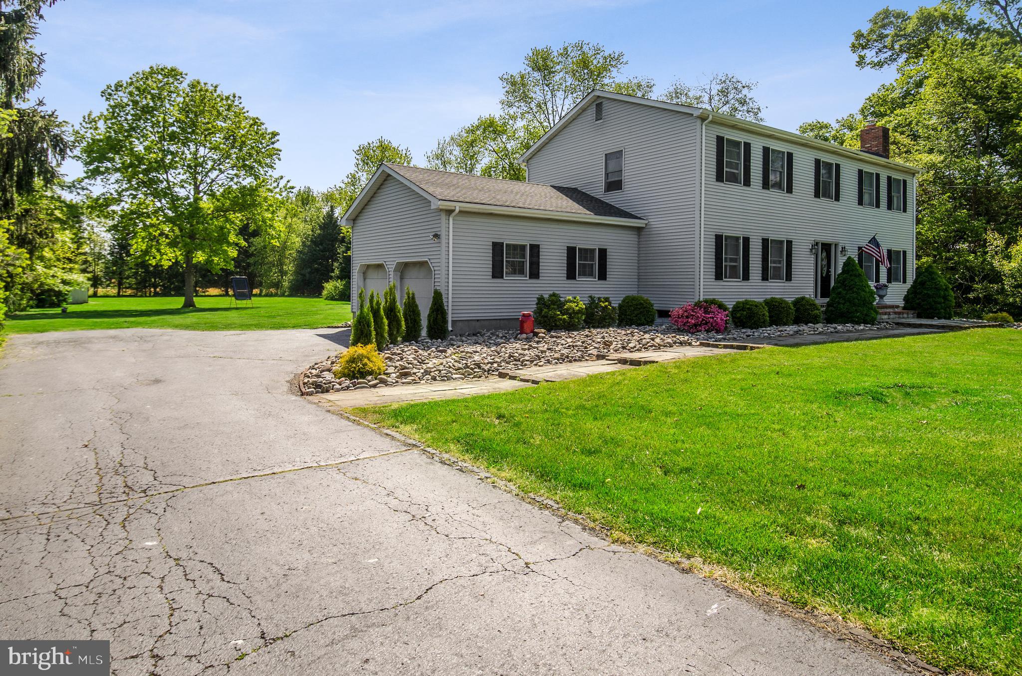 147 Hankins Road Hightstown, NJ 08520 - Photo 4 of 46 Gallery Image 4