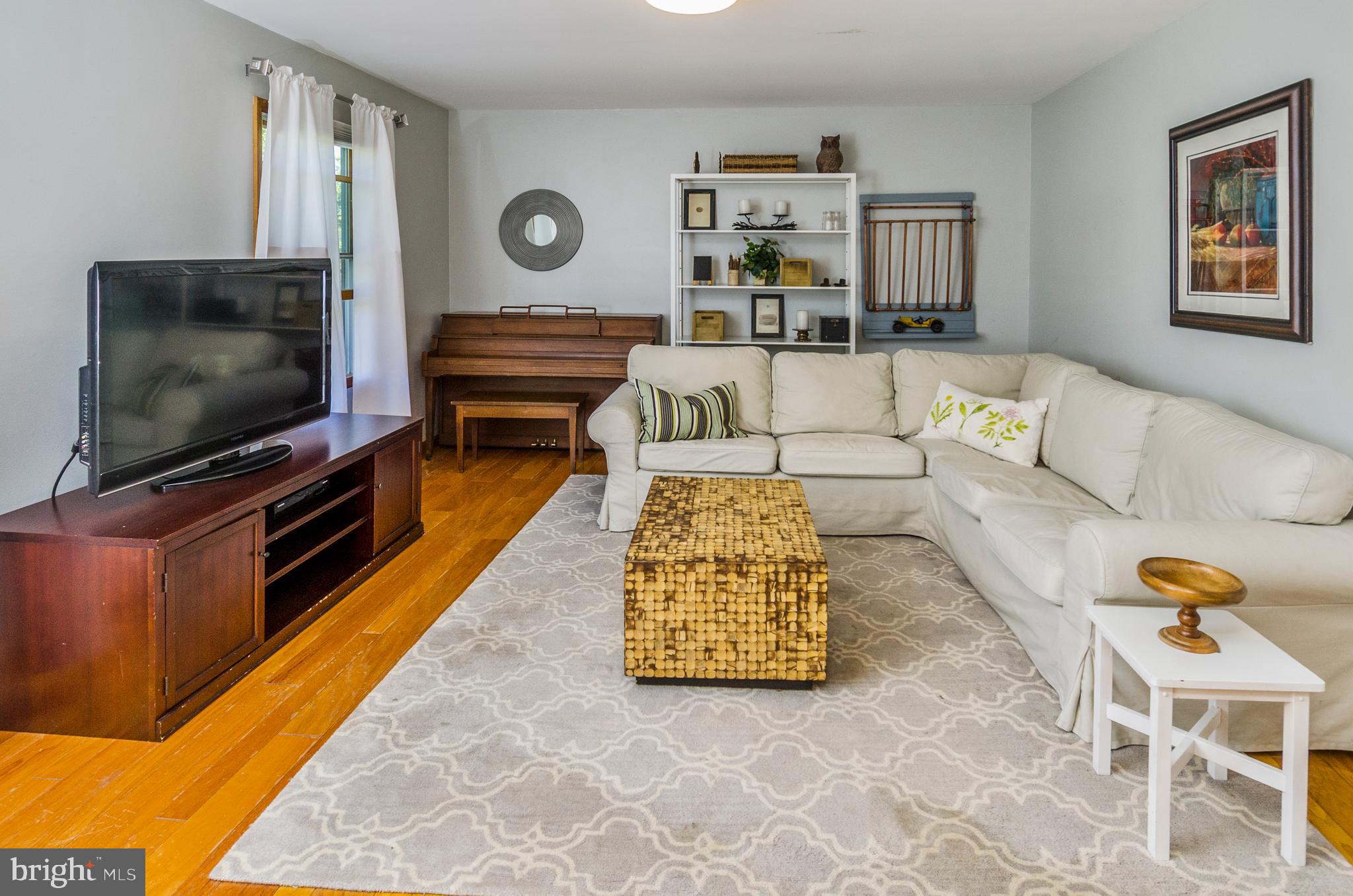 147 Hankins Road Hightstown, NJ 08520 - Photo 7 of 46 Gallery Image 7