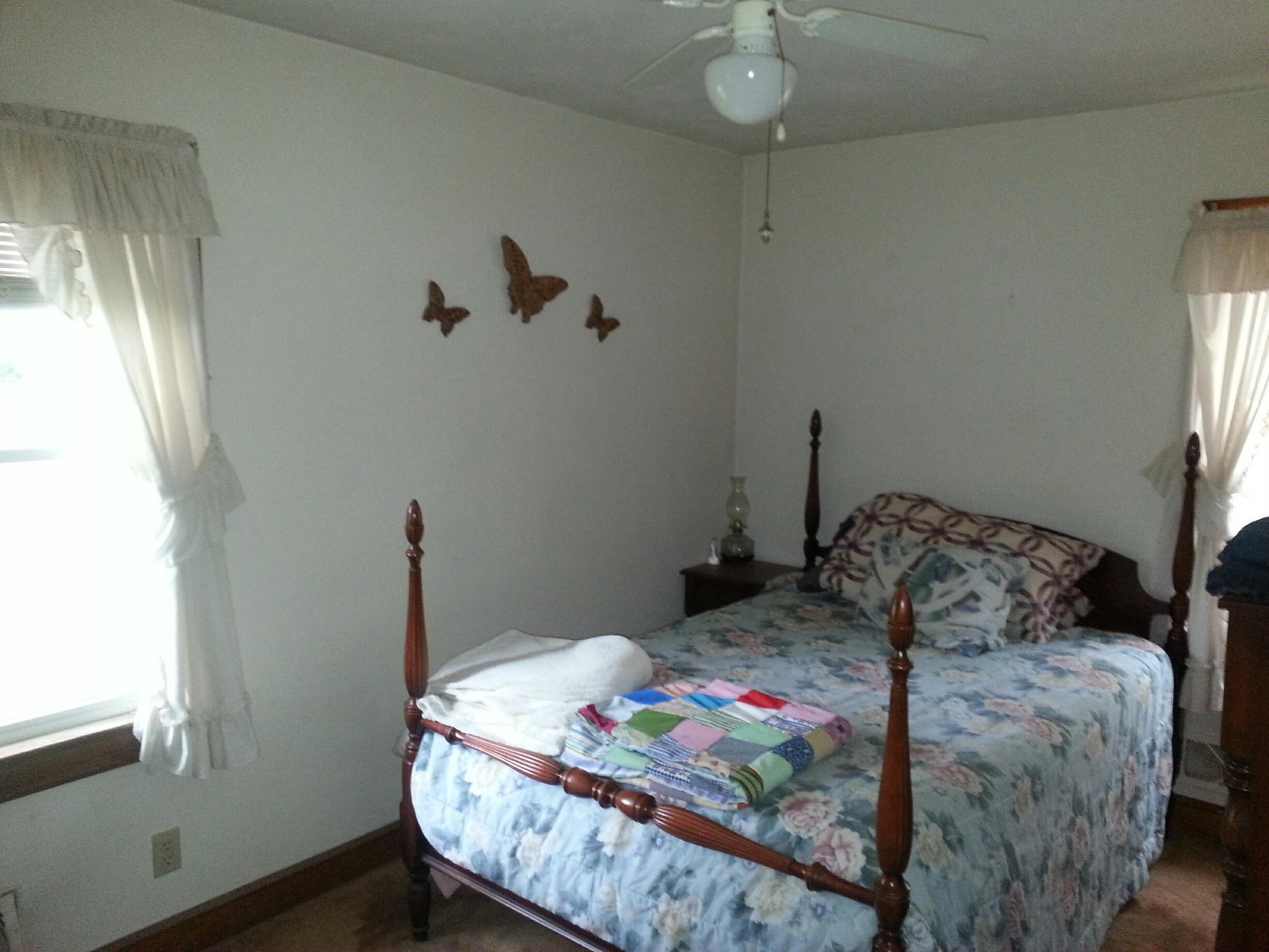 5449 Cove Road Roanoke, VA 24019 - Photo 6 of 19 Bedroom