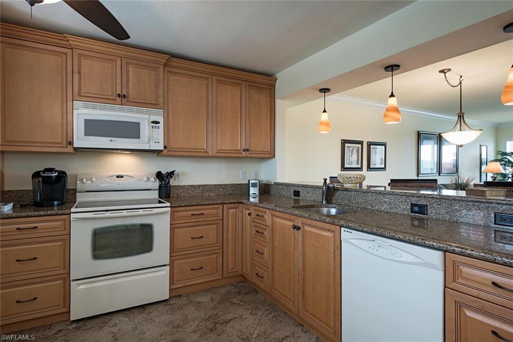 309 Goodlette Road South, Unit A405 Naples, FL 34102 - Photo 3 of 12 Gallery Image 3