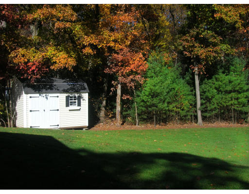 31 Hammond Road Hopedale, MA 01747 - Photo 3 of 12 Gallery Image 3