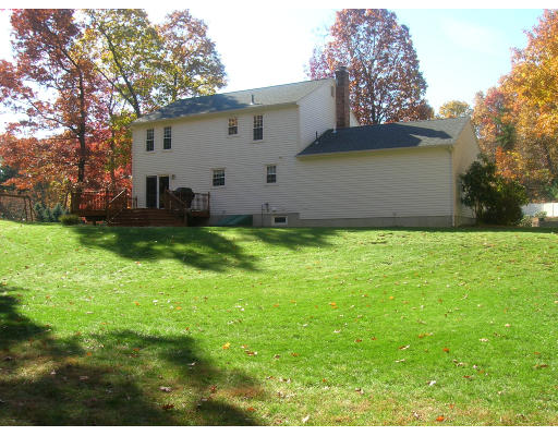 31 Hammond Road Hopedale, MA 01747 - Photo 7 of 12 Gallery Image 7