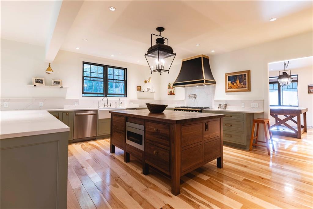 2457 Rochester Road Sewickley, PA 15143 - Photo 13 of 45 Gallery Image 13
