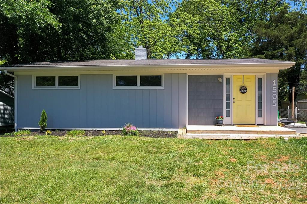 1505 Kings Road Shelby, NC 28150 - Photo 1 of 42 Gallery Image 1